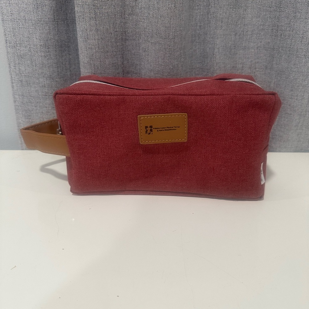 Burgundy Men's Toiletry Bag